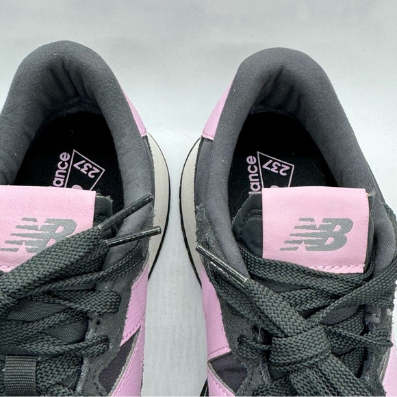 New Balance Women's 237 Lifestyle Running Shoes Grey Pink Suede Size 9 - Picture 8 of 15